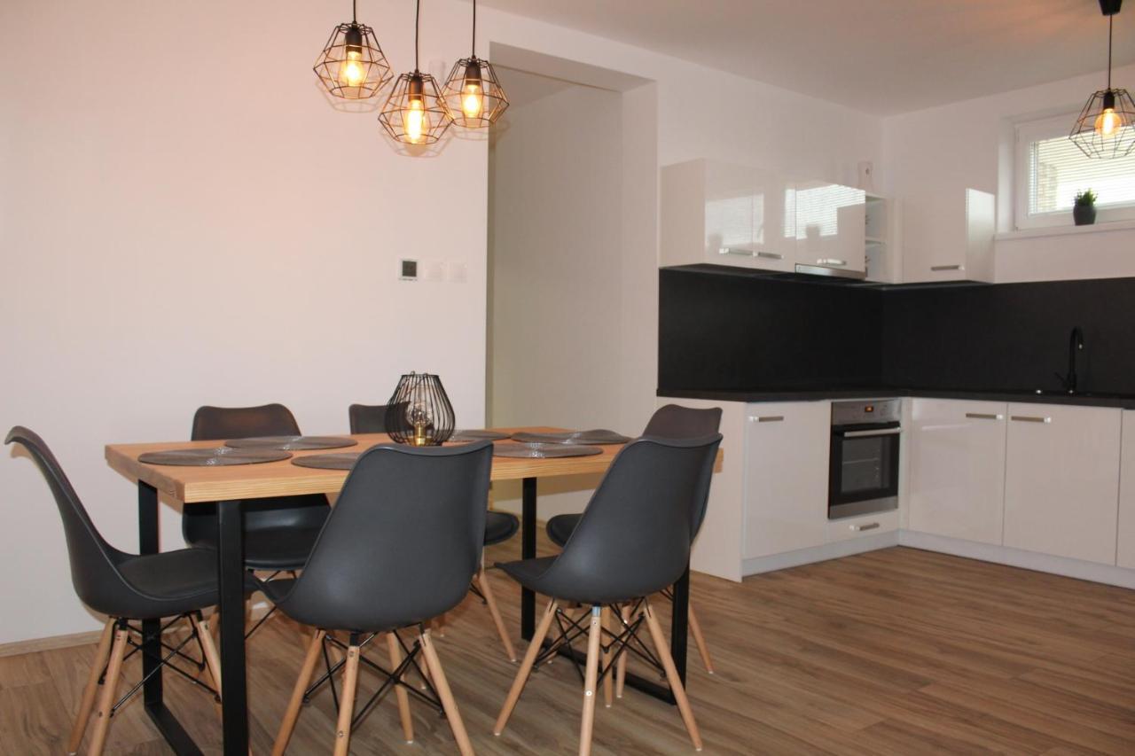 Apartment Anno Dunajská Streda المظهر الخارجي الصورة